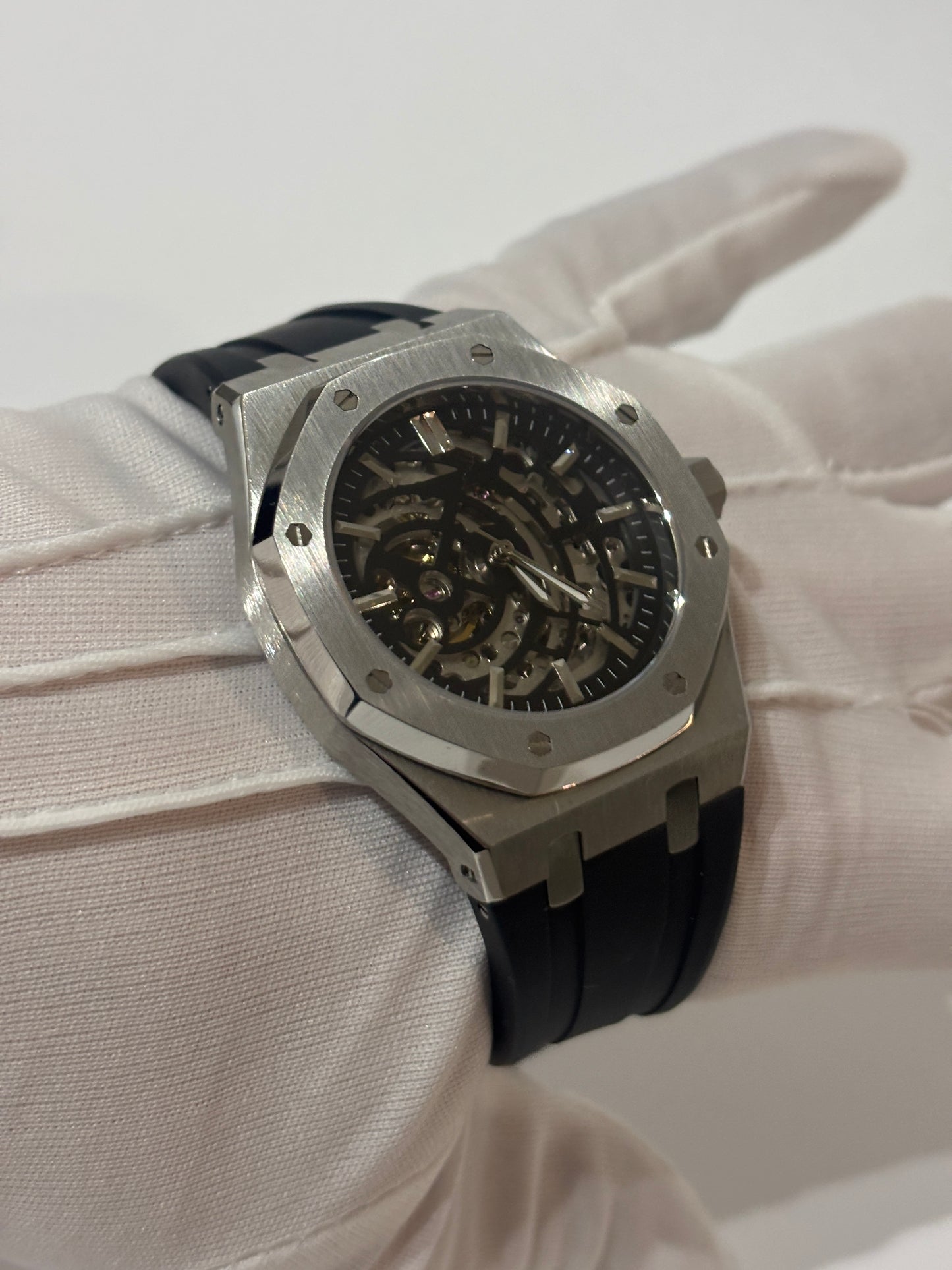 Royal Oak Skeleton Argent