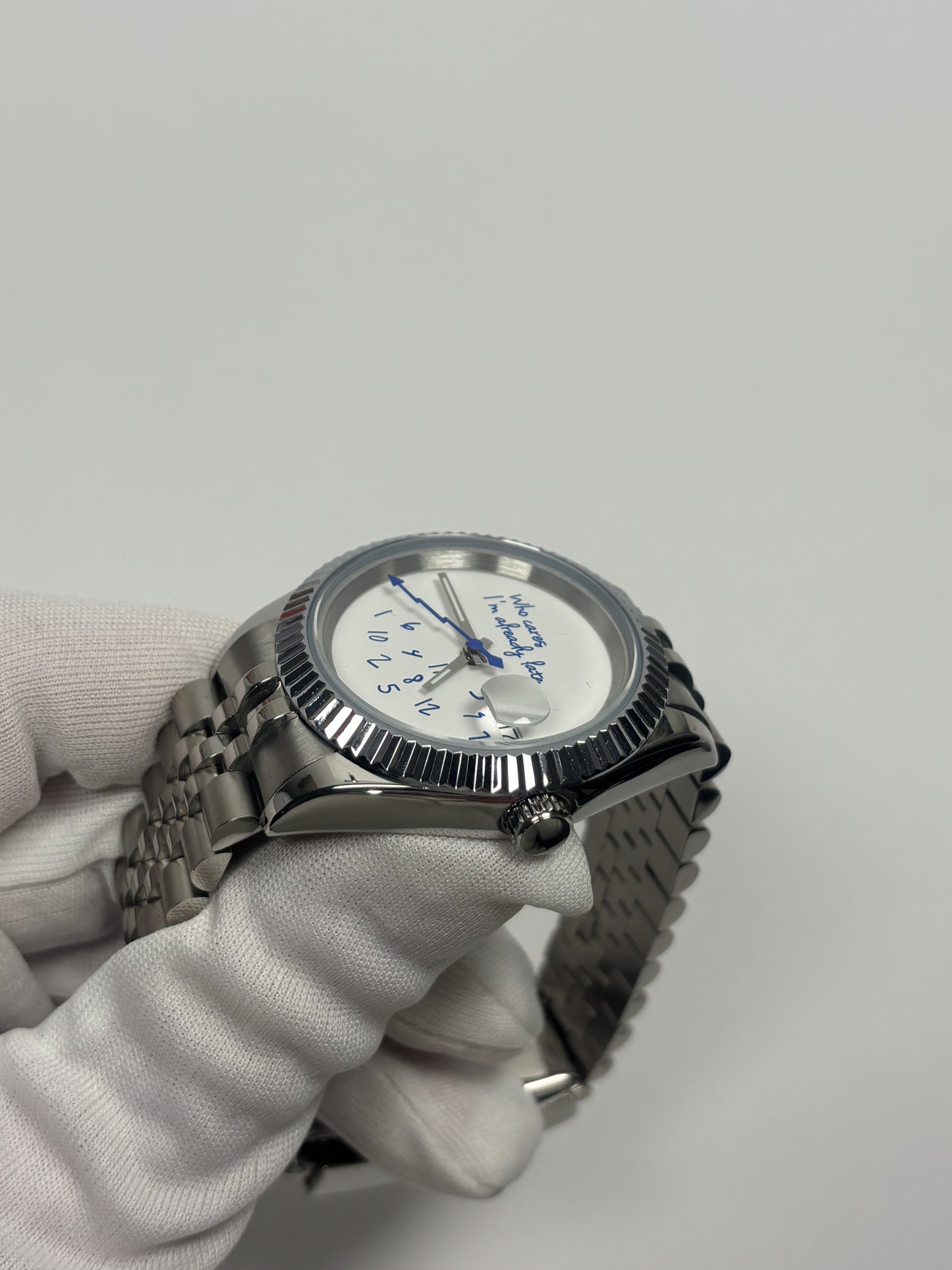 Mod Who cares i'm already late